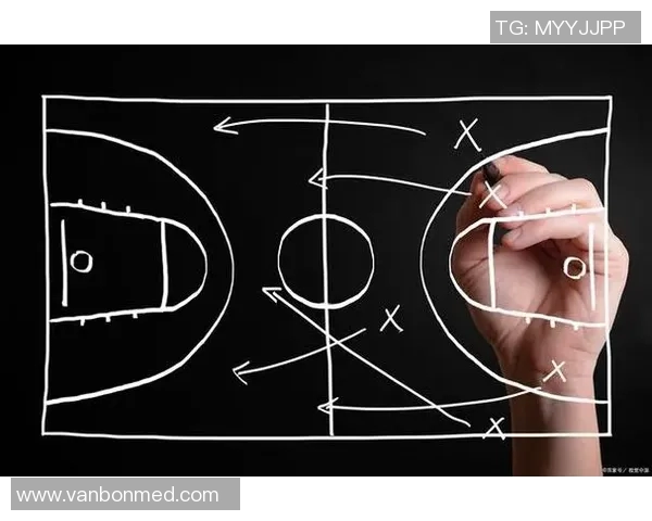 赛后分析：广州篮球队与重庆篮球队精彩配合的关键因素与战术解析