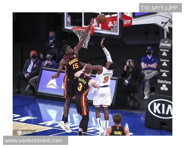 308老鹰与尼克斯激战正酣球迷期待精彩对决与惊喜表现