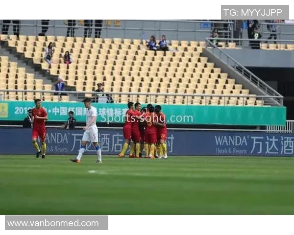 中国足球对阵捷克的战术分析与比赛前瞻探讨