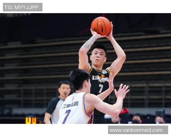 北控队与青岛队激战正酣谁能在这场对决中笑到最后 北控队与青岛队激战正酣谁能在这场对决中笑到最后