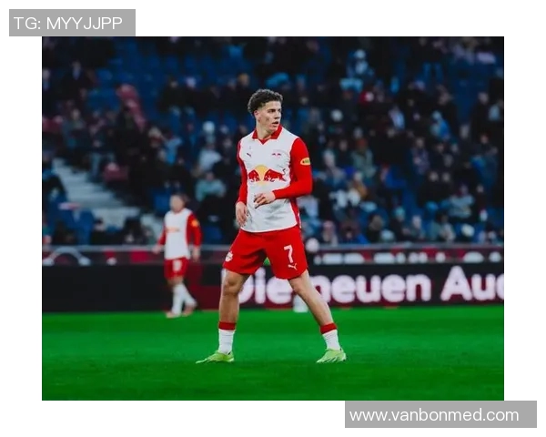 杜塞尔多夫与弗赖堡的精彩对决分析与赛季前景展望