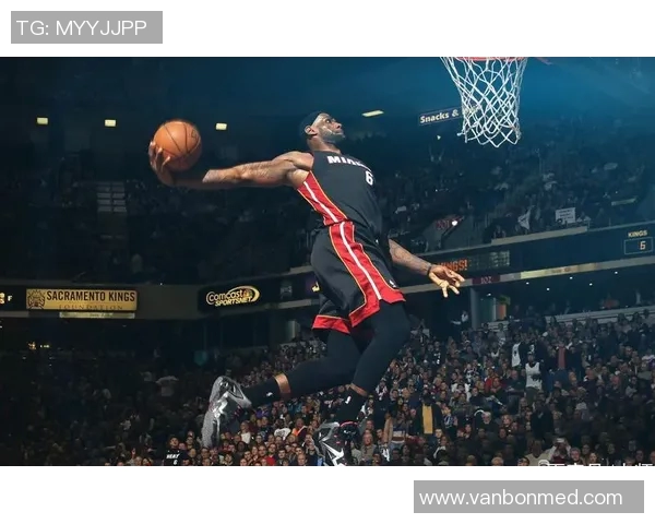 湖人对阵热火精彩视频回顾赛场瞬间与精彩时刻全记录