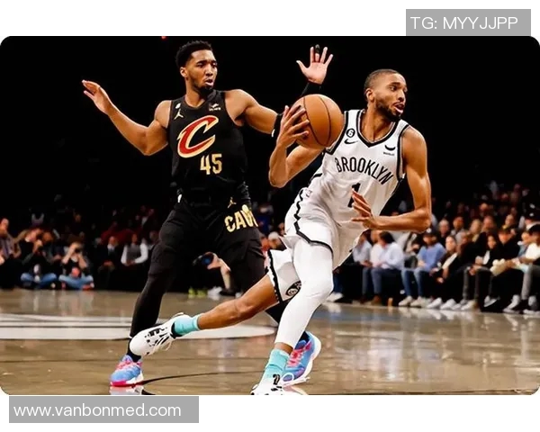 篮网与骑士今日激战正酣球迷期待精彩对决与精彩瞬间