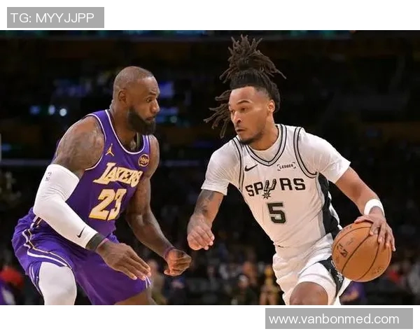 2010年湖人队与马刺队的经典对决回顾及赛季影响分析