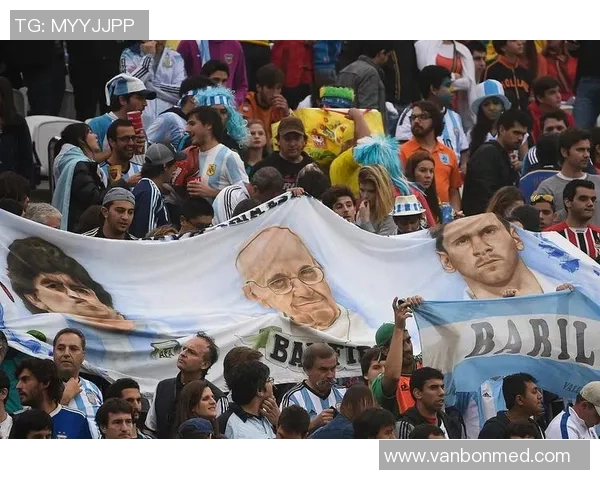 阿根廷与巴西在新加坡的精彩对决引发球迷热议与期待