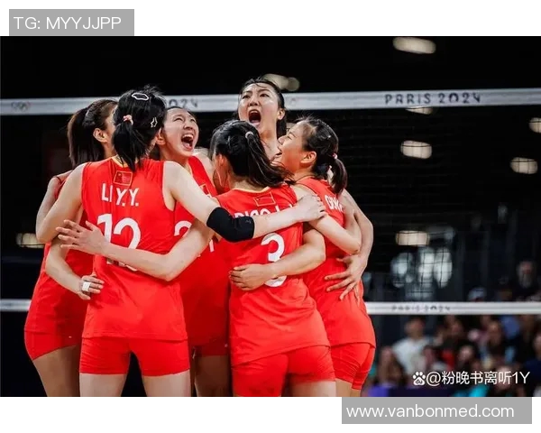 中国女排奋勇争先迎战越南女排力争胜利展现团队精神与拼搏意志