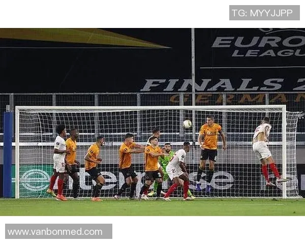 巴西足球队与塞维利亚队的精彩对决引发全球关注与热议 巴西足球队与塞维利亚队的精彩对决引发全球关注与热议