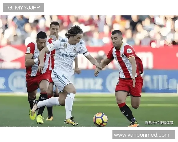 皇马与美国球队激情对决直播视频全程回放及精彩瞬间解析